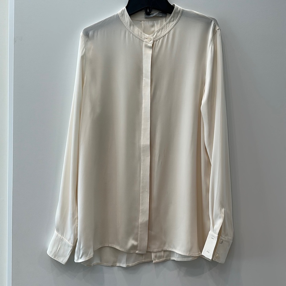 VINCE designer silk blouse ivory size 4 (small)